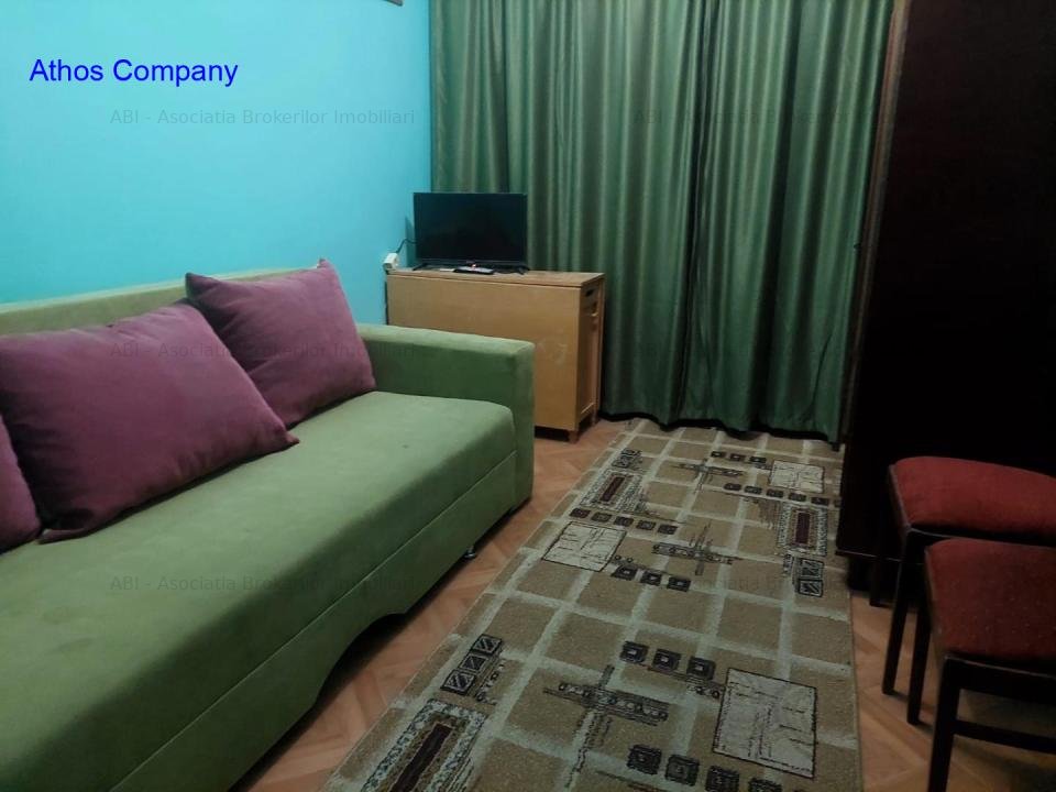 Camera in regim Hotelier pret 900 lei/lunar