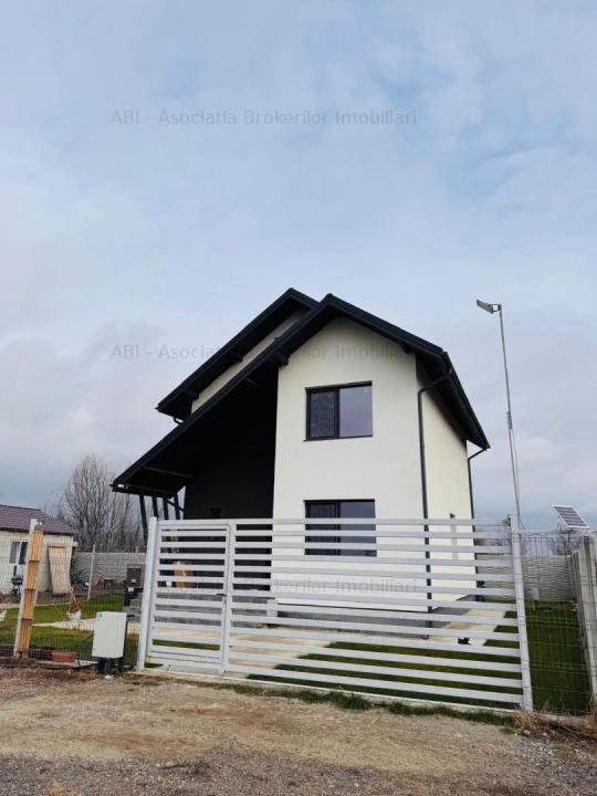 Casa individuala P 1E M Direct proprietar - SiaSudImobiliare