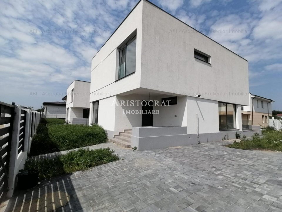 Vila proximitate centru comercial Corbeanca
