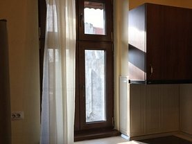 Apartament de închiriat 3 camere, în Bucuresti, zona Eminescu