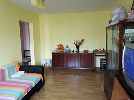 Apartament de vânzare 3 camere, în Bucureşti, zona Chişinau