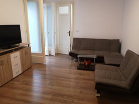 Apartament de închiriat 3 camere, în Bucureşti, zona Universitate