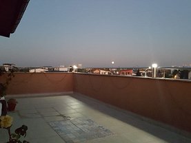 Apartament de vanzare 2 camere, în Bucuresti, zona Jiului