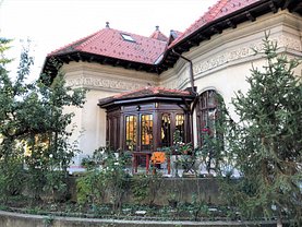 Casa de vânzare 8 camere, în Bucuresti, zona P-ta Sfantul Stefan