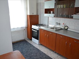 Apartament de vânzare 4 camere, în Targu Mures, zona Tudor