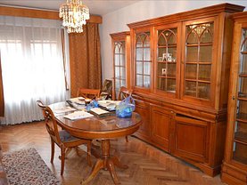 Apartament de vânzare 4 camere, în Targu Mures, zona Tudor