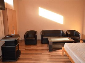 Garsonieră de închiriat, în Târgu Mureş, zona Ultracentral