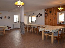 Casa de vânzare 14 camere, în Salard, zona Central