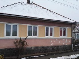 Casa de vânzare 3 camere, în Morareni, zona Central