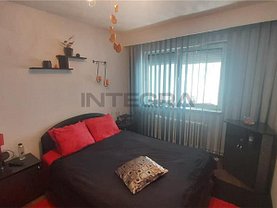 Apartament de închiriat 4 camere, în Cluj-Napoca, zona Mănăştur