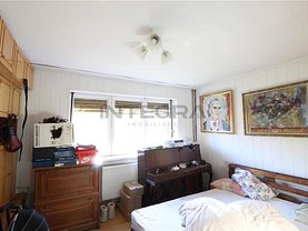 Apartament de vânzare 4 camere, în Cluj-Napoca, zona Mănăştur