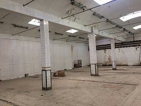 Închiriere spaţiu industrial