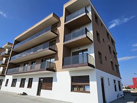 Apartament de vânzare 3 camere, în Brasov, zona Bartolomeu