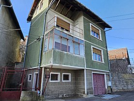 Casa de vânzare 5 camere, în Braşov, zona Drumul Poienii