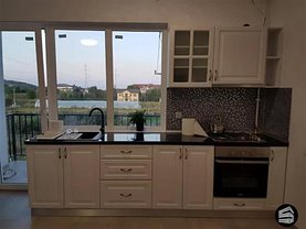 Apartament de închiriat 3 camere în Floresti