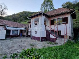 Casa de vânzare 5 camere, în Râu Sadului