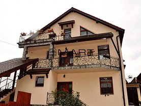 Casa de închiriat 10 camere, în Sibiu, zona Sub Arini