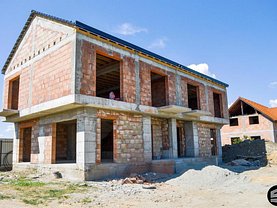 Casa 4 camere în Selimbar