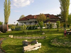 Casa 25 camere în Maruntis