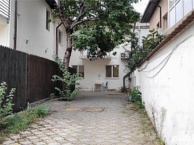 Casa de închiriat 6 camere, în Bucureşti, zona Unirii
