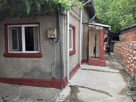 Casa de vânzare 3 camere, în Bucureşti, zona Colentina