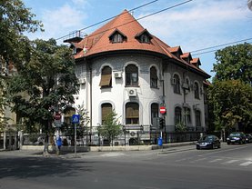 Casa de vânzare 31 camere, în Bucureşti, zona Dacia