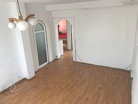 Apartament de vânzare 4 camere în Bucuresti, Nerva Traian