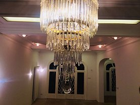 Apartament de închiriat 6 camere, în Bucuresti, zona Unirii