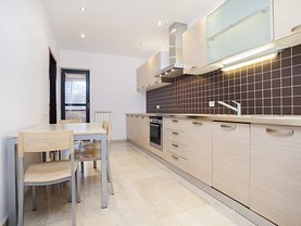 Apartament de închiriat 3 camere, în Bucureşti, zona Aviatorilor