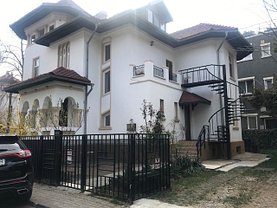 Casa de închiriat 11 camere, în Bucuresti, zona Beller