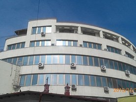 Închiriere birou