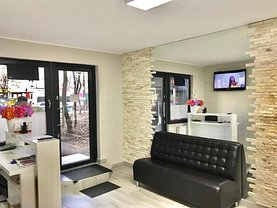 Vânzare spaţiu comercial