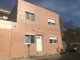 Casa de vânzare 4 camere, în Constanta, zona Ultracentral