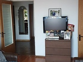 Apartament de vânzare 4 camere, în Bucuresti, zona Crangasi