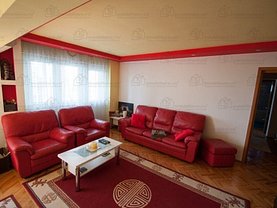 Apartament de închiriat 3 camere, în Bucureşti, zona Tei