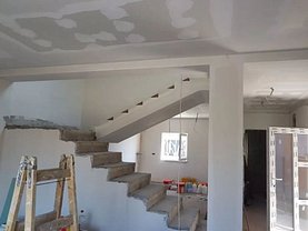 Casa de vânzare 3 camere, în Dumbravita