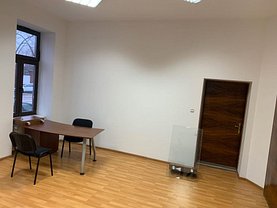 Închiriere spaţiu comercial