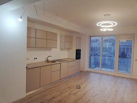 Apartament de vânzare 3 camere, în Cluj-Napoca, zona Central