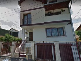 Casa de vânzare 10 camere, în Cluj-Napoca, zona Gruia
