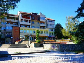 Apartament de vânzare 2 camere, în Ramnicu Valcea, zona Central