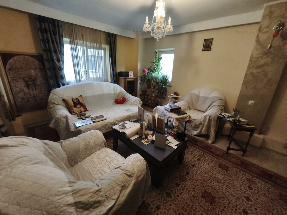 Apartament 3 Camere Decomandat cu Vedere la Mare!