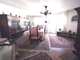 Apartament de vânzare 4 camere, în Bucuresti, zona Calea Calarasilor