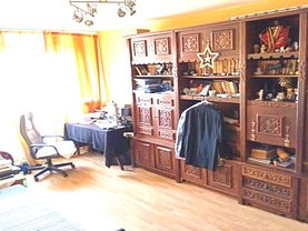 Apartament de vânzare 3 camere, în Bucuresti, zona Berceni