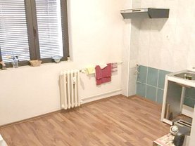 Apartament de vânzare 3 camere, în Bucuresti, zona Rahova