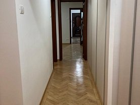 Apartament de închiriat 3 camere, în Bucureşti, zona Calea Călăraşilor