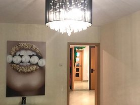 Apartament de vânzare 4 camere, în Timisoara, zona Complex Studentesc