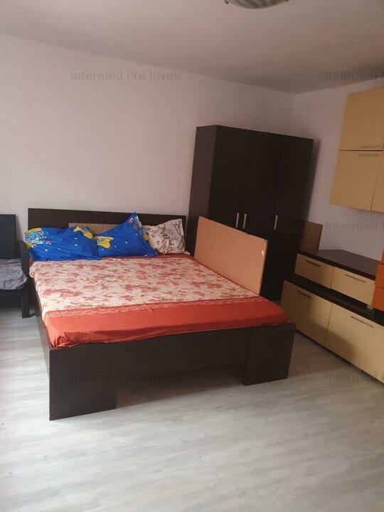 Inchiriere Km 5 _Hatman Arbore! Casa 2 camere, mobilata, utilata.