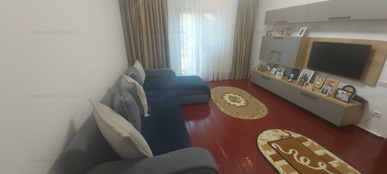 Ultracentral- Mag Tomis, casa P+1, renovata, ideal orice activitate