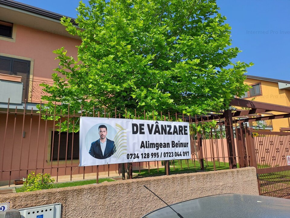 Vilă tip duplex – P+1+M înalt – 281 mp construiți, 207 mp utili – Teren 540 mp –