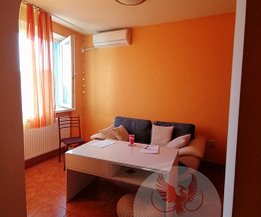 Apartament de vânzare 3 camere, în Craiova, zona George Enescu
